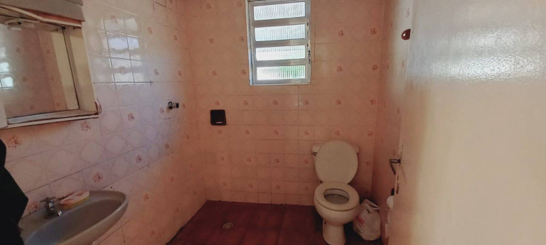 Casa com 2 Quartos à Venda, 180 m² em Vila Yolanda - Osasco