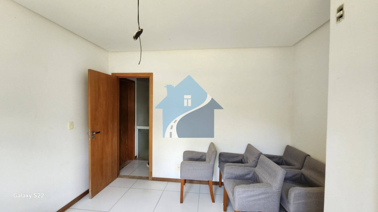 Imagem Casa com 3 Quartos à Venda, 220 m² em Parque 10 De Novembro - Manaus
