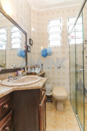 Imagem Apartamento com 2 Quartos à Venda, 68 m² em Menino Deus - Porto Alegre Imagem Apartamento com 2 Quartos à Venda, 68 m² em Menino Deus - Porto Alegre