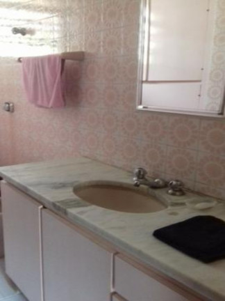 Imagem Casa com 3 Quartos à Venda, 215 m² em Jardim Lindóia - Porto Alegre Imagem Casa com 3 Quartos à Venda, 215 m² em Jardim Lindóia - Porto Alegre