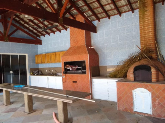 Imagem Imóvel com 3 Quartos à Venda, 1.968.000 m² em Centro - Joanópolis Imagem Imóvel com 3 Quartos à Venda, 1.968.000 m² em Centro - Joanópolis