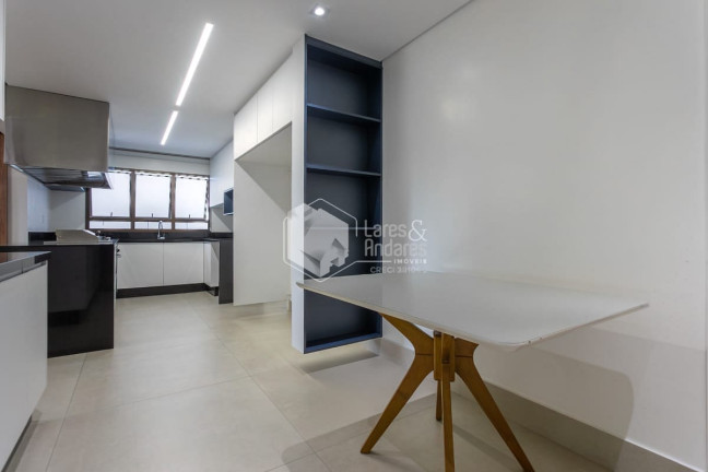 Imagem Apartamento com 3 Quartos à Venda, 195 m² em Campo Belo - São Paulo