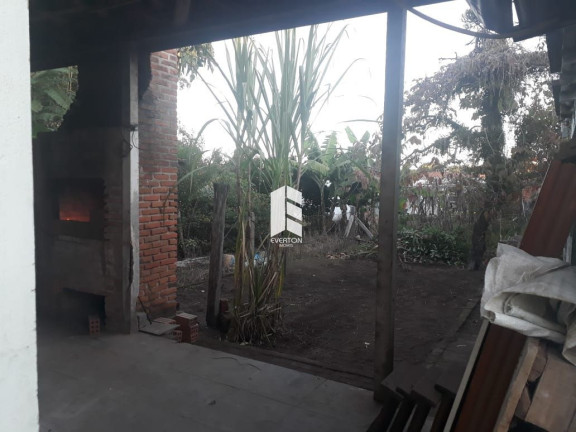 Imagem Casa com 2 Quartos à Venda,  em São José - Santa Maria