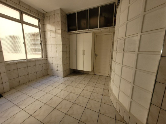 Imagem Apartamento com 3 Quartos à Venda, 209 m² em Pitangueiras - Guarujá