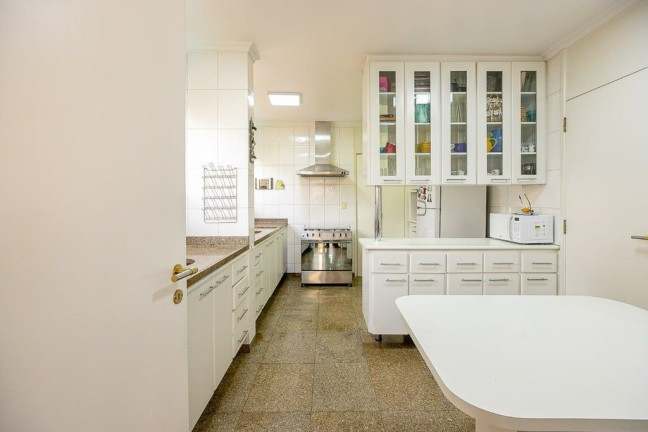 Imagem Apartamento com 3 Quartos à Venda, 225 m² em Itaim Bibi - São Paulo Imagem Apartamento com 3 Quartos à Venda, 225 m² em Itaim Bibi - São Paulo