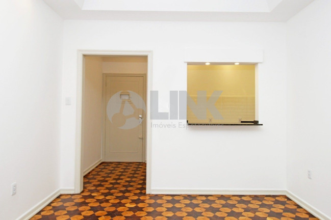 Imagem Apartamento com 3 Quartos à Venda, 101 m² em Moinhos De Vento - Porto Alegre