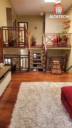 Imagem Casa com 3 Quartos à Venda, 210 m² em Jardim Centenário - Poços De Caldas