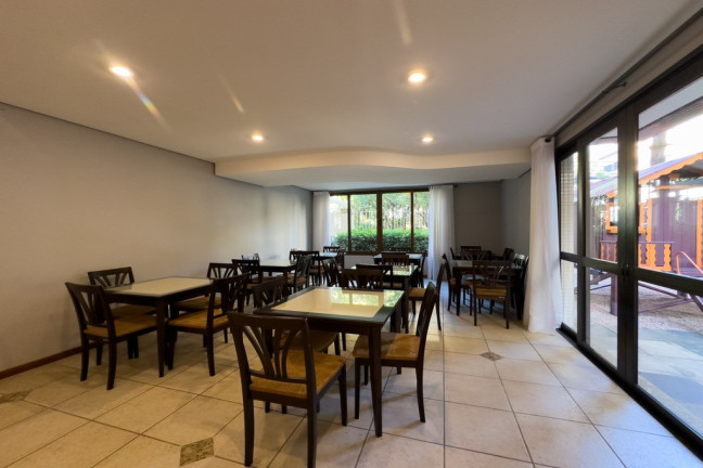 Imagem Imóvel com 3 Quartos à Venda, em Petrópolis - Porto Alegre Imagem Imóvel com 3 Quartos à Venda, em Petrópolis - Porto Alegre