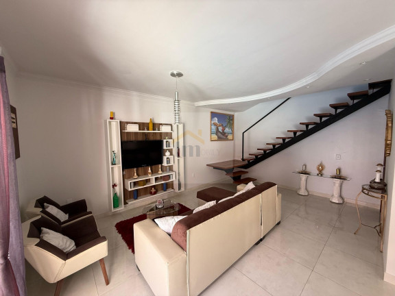 Imagem Casa com 4 Quartos à Venda, 300 m² em Residencial Barravento - Goiânia