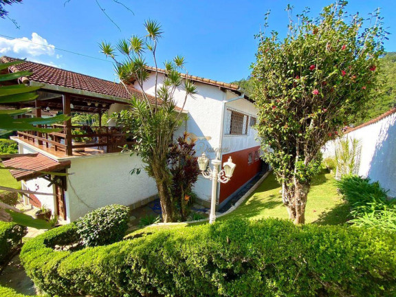Imagem Casa com 4 Quartos à Venda, 381 m² em Jardim Cascata - Teresópolis Imagem Casa com 4 Quartos à Venda, 381 m² em Jardim Cascata - Teresópolis