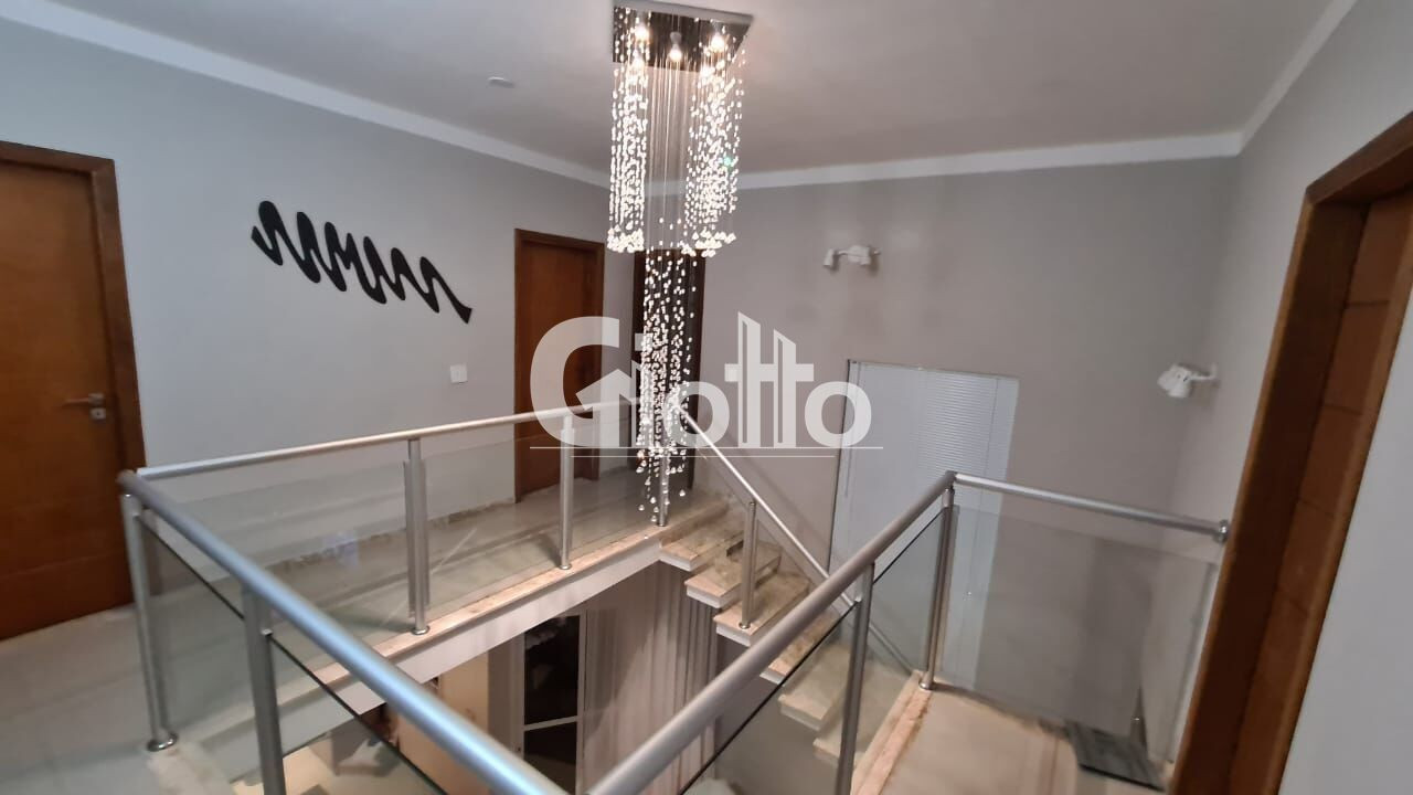 Imagem Sobrado com 3 Quartos à Venda, 193 m² em Vila Caputera - Mogi Das Cruzes