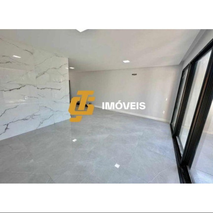 Imagem Sobrado com 3 Quartos à Venda, 142 m² em Cedros - Camboriú Imagem Sobrado com 3 Quartos à Venda, 142 m² em Cedros - Camboriú