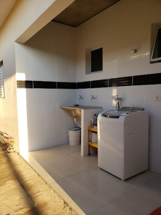 Imagem Casa com 3 Quartos à Venda, 210 m² em Capivari - Louveira