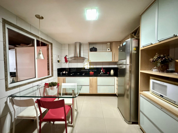 Imagem Casa com 3 Quartos à Venda, 200 m² em Colina De Laranjeiras - Serra
