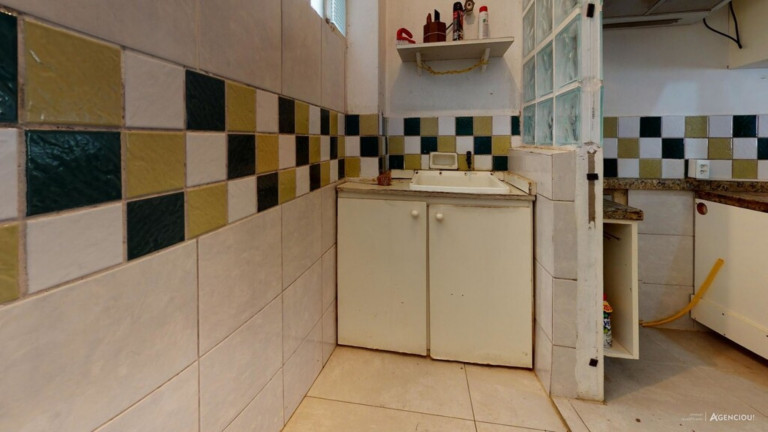 Imagem Imóvel com 3 Quartos à Venda, 80 m² em Medianeira - Porto Alegre Imagem Imóvel com 3 Quartos à Venda, 80 m² em Medianeira - Porto Alegre