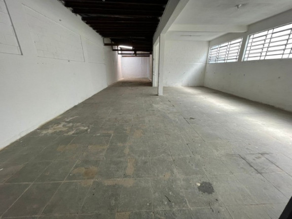Imagem Galpão à Venda ou Temporada, 400 m² em Jardim Cecília - Mogi Das Cruzes Imagem Galpão à Venda ou Temporada, 400 m² em Jardim Cecília - Mogi Das Cruzes