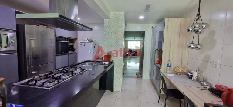 Imagem Casa de Condomínio com 3 Quartos à Venda, 500 m² em Recreio Dos Bandeirantes - Rio De Janeiro Imagem Casa de Condomínio com 3 Quartos à Venda, 500 m² em Recreio Dos Bandeirantes - Rio De Janeiro