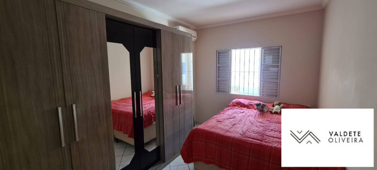 Imagem Sobrado com 4 Quartos à Venda, 250 m² em Jardim Satélite - São José Dos Campos Imagem Sobrado com 4 Quartos à Venda, 250 m² em Jardim Satélite - São José Dos Campos