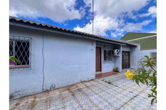 Imagem Casa com 4 Quartos à Venda,  em Igara - Canoas