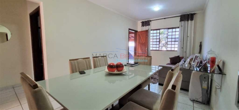 Imagem Casa com 3 Quartos à Venda, 300 m² em Loteamento Residencial Fonte Nova - Valinhos Imagem Casa com 3 Quartos à Venda, 300 m² em Loteamento Residencial Fonte Nova - Valinhos