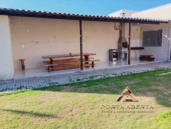 Casa com 3 Quartos à Venda, 360 m² em Residencial Porto Seguro - Caratinga