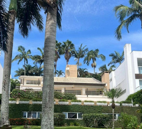 Imagem Casa com 6 Quartos à Venda, 573 m² em Canto Da Praia - Itapema