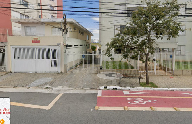 Casa com 4 Quartos à Venda, 250 m² em Moema - São Paulo