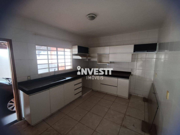 Imagem Casa com 4 Quartos à Venda, 325 m² em Jardim Novo Mundo - Goiânia Imagem Casa com 4 Quartos à Venda, 325 m² em Jardim Novo Mundo - Goiânia