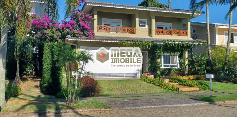 Casa com 3 Quartos à Venda, 248 m² em Jurerê Internacional - Florianópolis