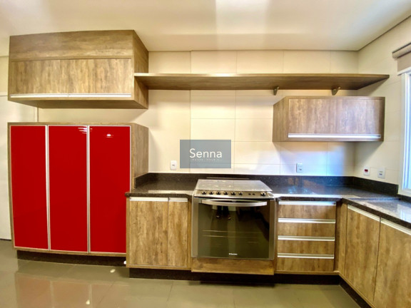 Imagem Casa com 3 Quartos à Venda,  em Medeiros - Jundiaí