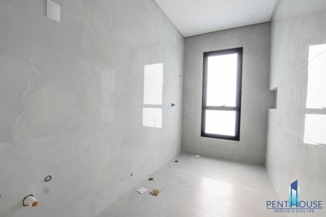 Imagem Casa com 4 Quartos à Venda, 370 m² em Santa Regina - Camboriú Imagem Casa com 4 Quartos à Venda, 370 m² em Santa Regina - Camboriú