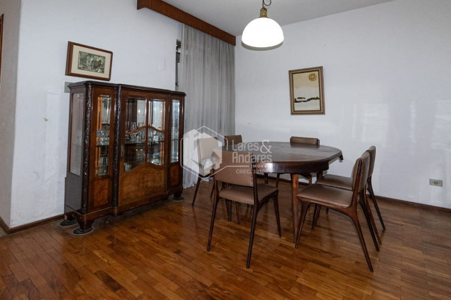 Imagem Sobrado com 5 Quartos à Venda, 209 m² em Moema - São Paulo Imagem Sobrado com 5 Quartos à Venda, 209 m² em Moema - São Paulo