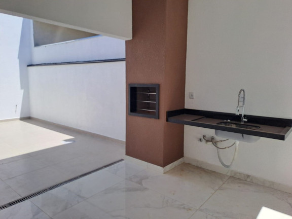 Imagem Casa com 3 Quartos à Venda, 137 m² em Wanel Ville - Sorocaba Imagem Casa com 3 Quartos à Venda, 137 m² em Wanel Ville - Sorocaba