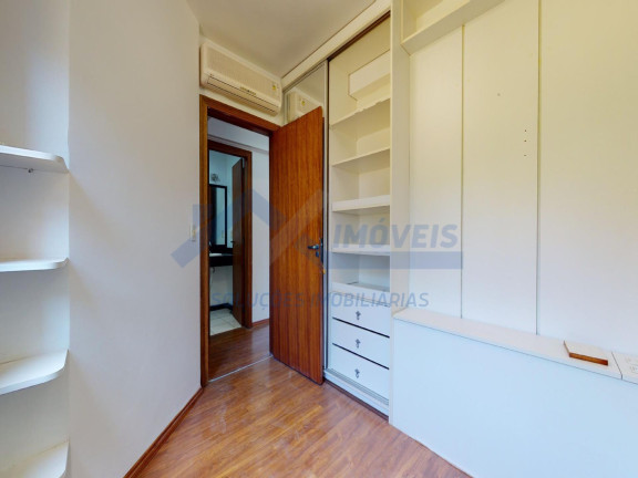 Imagem Casa com 3 Quartos à Venda, 230 m² em Cristal - Porto Alegre