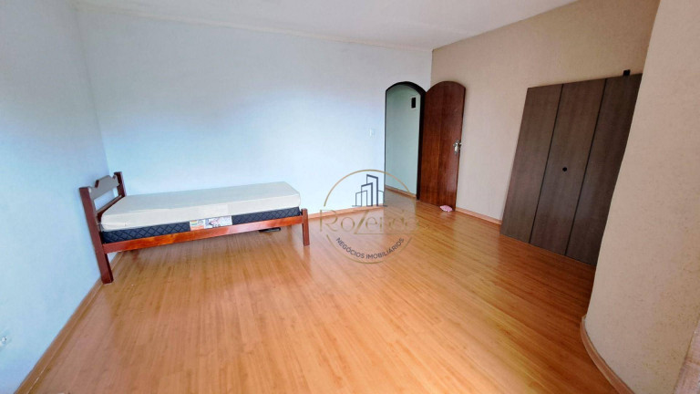 Imagem Sobrado com 3 Quartos à Venda, 245 m² em Jardim Ipanema - Santo André