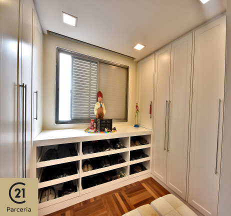 Imagem Imóvel com 3 Quartos à Venda, 181 m² em Moema - São Paulo Imagem Imóvel com 3 Quartos à Venda, 181 m² em Moema - São Paulo