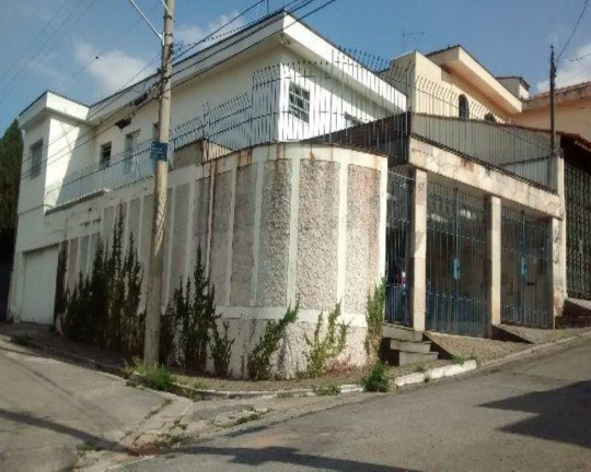 Sobrado com 4 Quartos à Venda, 230 m² em Vila Regente Feijó - São Paulo