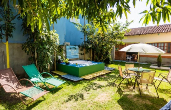 Casa com 5 Quartos à Venda, 270 m² em Enseada Azul - Guarapari