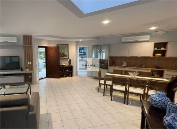 Imagem Casa com 3 Quartos à Venda, 200 m² em Maresias - São Sebastião