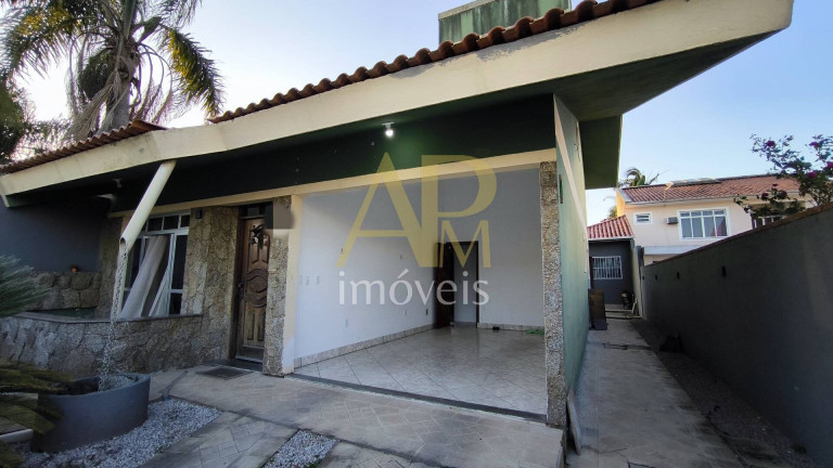 Imagem Casa com 3 Quartos à Venda, 300 m² em Praia João Rosa - Biguaçu