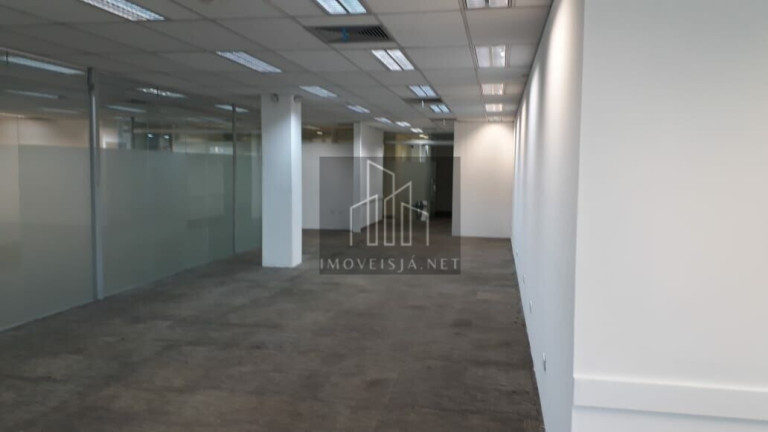 Imagem Sala Comercial para Alugar, 570 m² em Empresarial 18 Do Forte - Barueri Imagem Sala Comercial para Alugar, 570 m² em Empresarial 18 Do Forte - Barueri