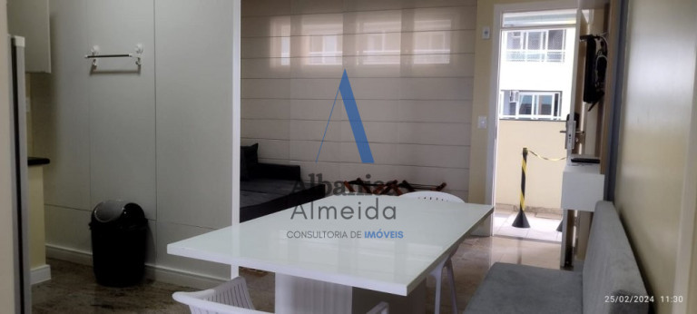 Imagem Flat com 1 Quarto à Venda, 46 m² em Meireles - Fortaleza Imagem Flat com 1 Quarto à Venda, 46 m² em Meireles - Fortaleza