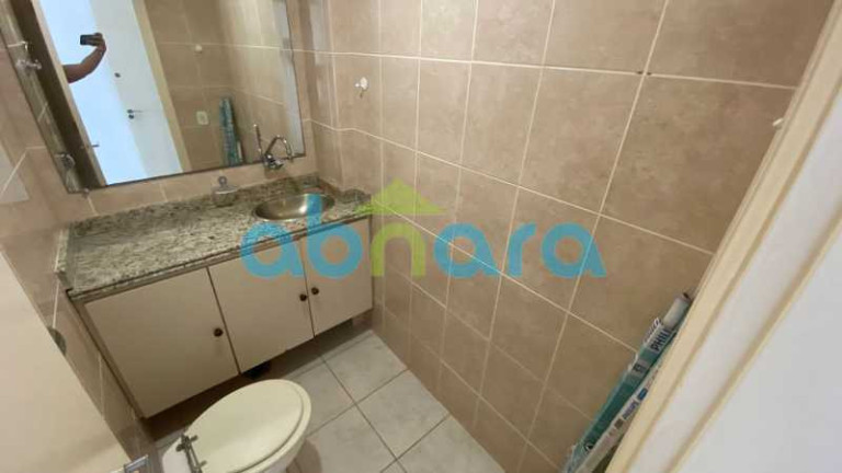 Imagem Sala Comercial à Venda, 32 m² em Copacabana - Rio De Janeiro Imagem Sala Comercial à Venda, 32 m² em Copacabana - Rio De Janeiro