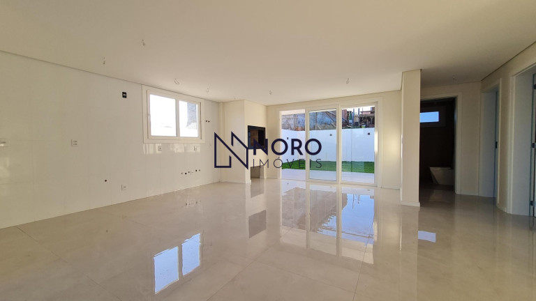 Imagem Casa de Condomínio com 3 Quartos à Venda, 220 m² em Tomazetti - Santa Maria Imagem Casa de Condomínio com 3 Quartos à Venda, 220 m² em Tomazetti - Santa Maria