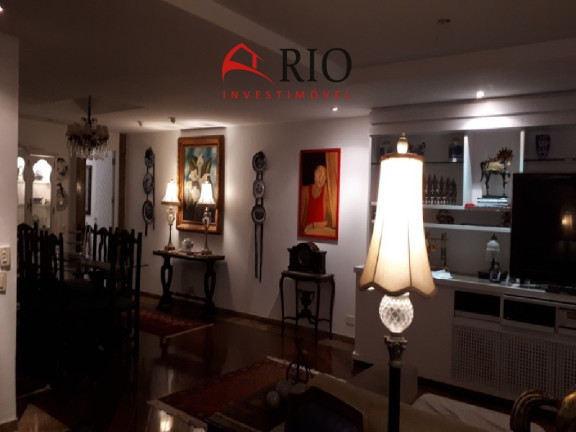 Imagem Imóvel com 5 Quartos à Venda, 625 m² em Barra Da Tijuca - Rio De Janeiro Imagem Imóvel com 5 Quartos à Venda, 625 m² em Barra Da Tijuca - Rio De Janeiro