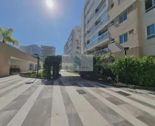 Imagem Imóvel com 2 Quartos à Venda, 110 m² em Camorim - Rio De Janeiro