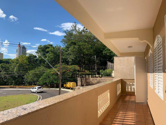 Imagem Casa com 6 Quartos à Venda ou Locação, 490 m² em Canaã - Londrina Imagem Casa com 6 Quartos à Venda ou Locação, 490 m² em Canaã - Londrina