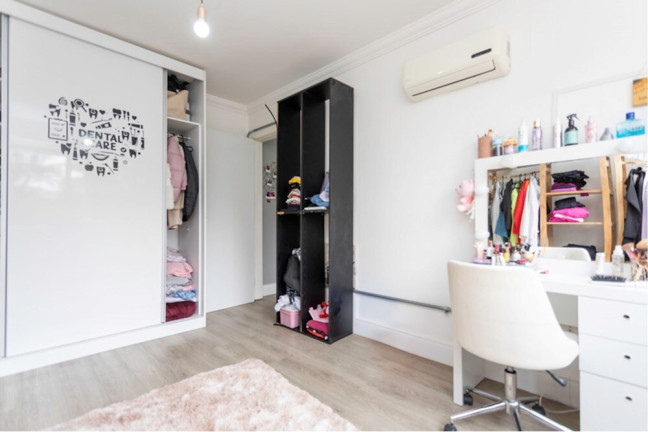 Imagem Apartamento com 2 Quartos à Venda, 67 m² em Cristo Redentor - Porto Alegre Imagem Apartamento com 2 Quartos à Venda, 67 m² em Cristo Redentor - Porto Alegre