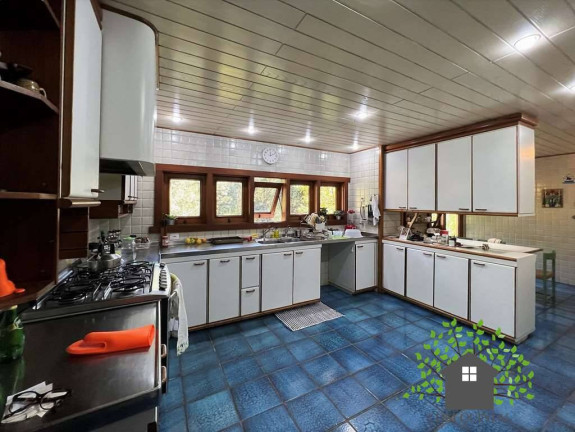 Imagem Casa com 5 Quartos à Venda, 6 m² em Vila Santo Antônio - Cotia Imagem Casa com 5 Quartos à Venda, 6 m² em Vila Santo Antônio - Cotia