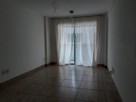 Imagem Cobertura com 2 Quartos à Venda, 70 m² em Parque Riviera - Cabo Frio